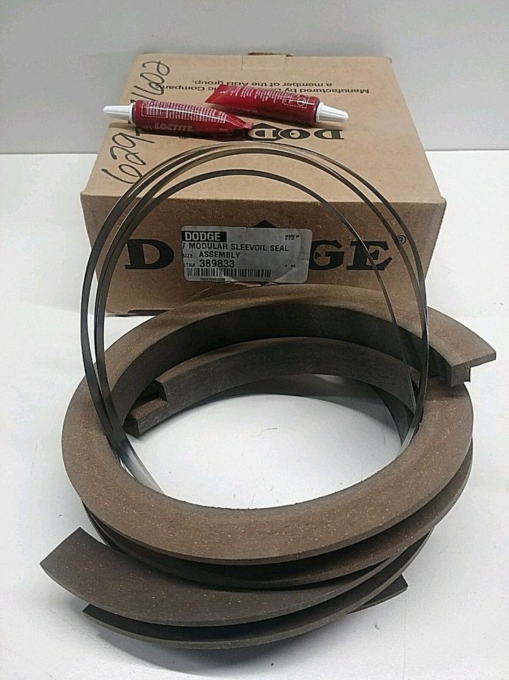 NEW OLD STOCK! DODGE 7 MODULAR SLEEVOIL SEAL ASSEMBLY 389833